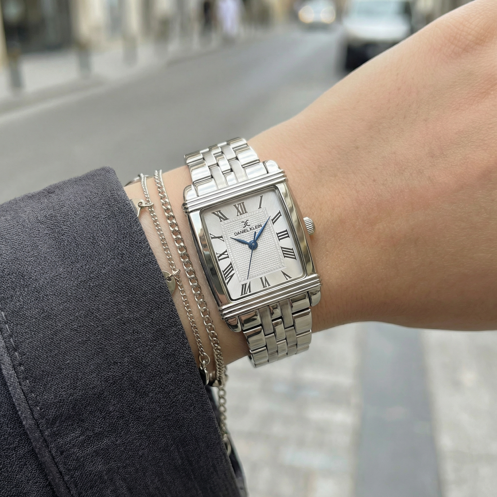 Daniel Klein Premium Silver Stainless Steel Watch for Women DK.1.14115-1