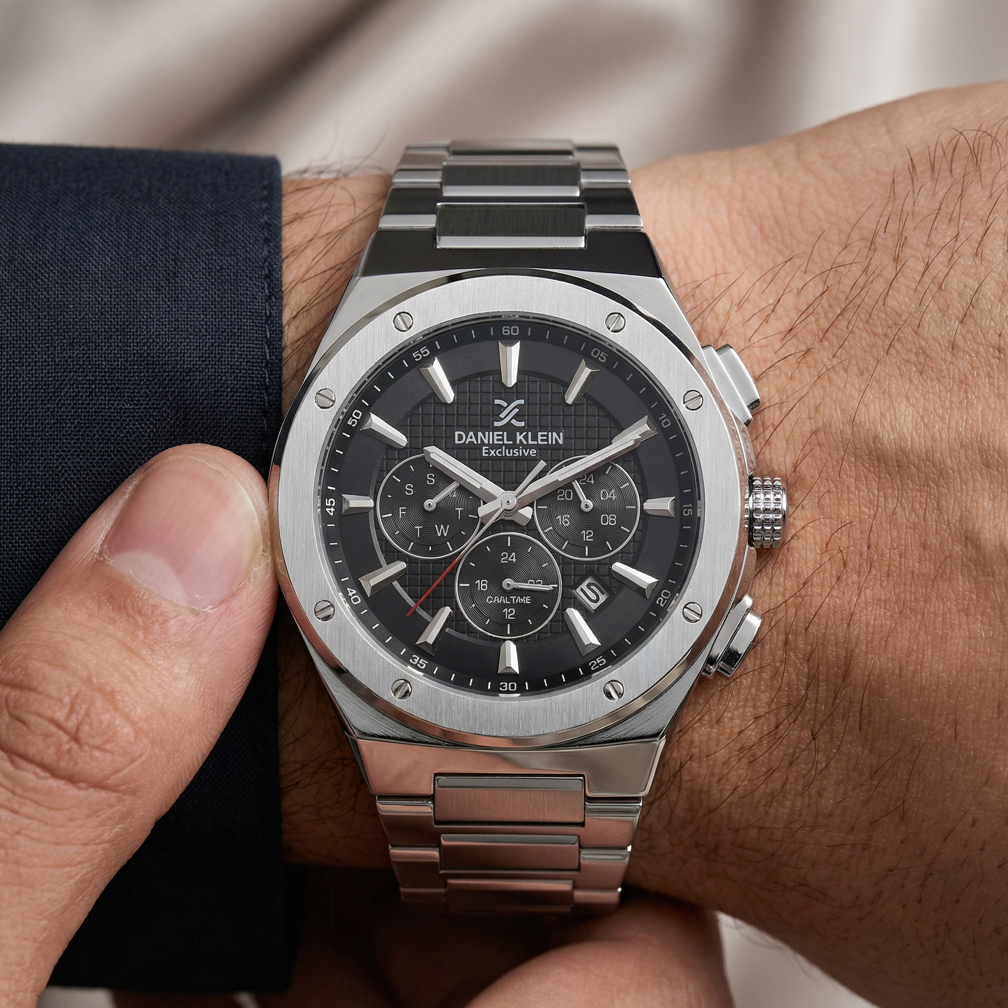 Daniel Klein Exclusive Silver Stainless Steel Watch for Men DK.1.14219-1