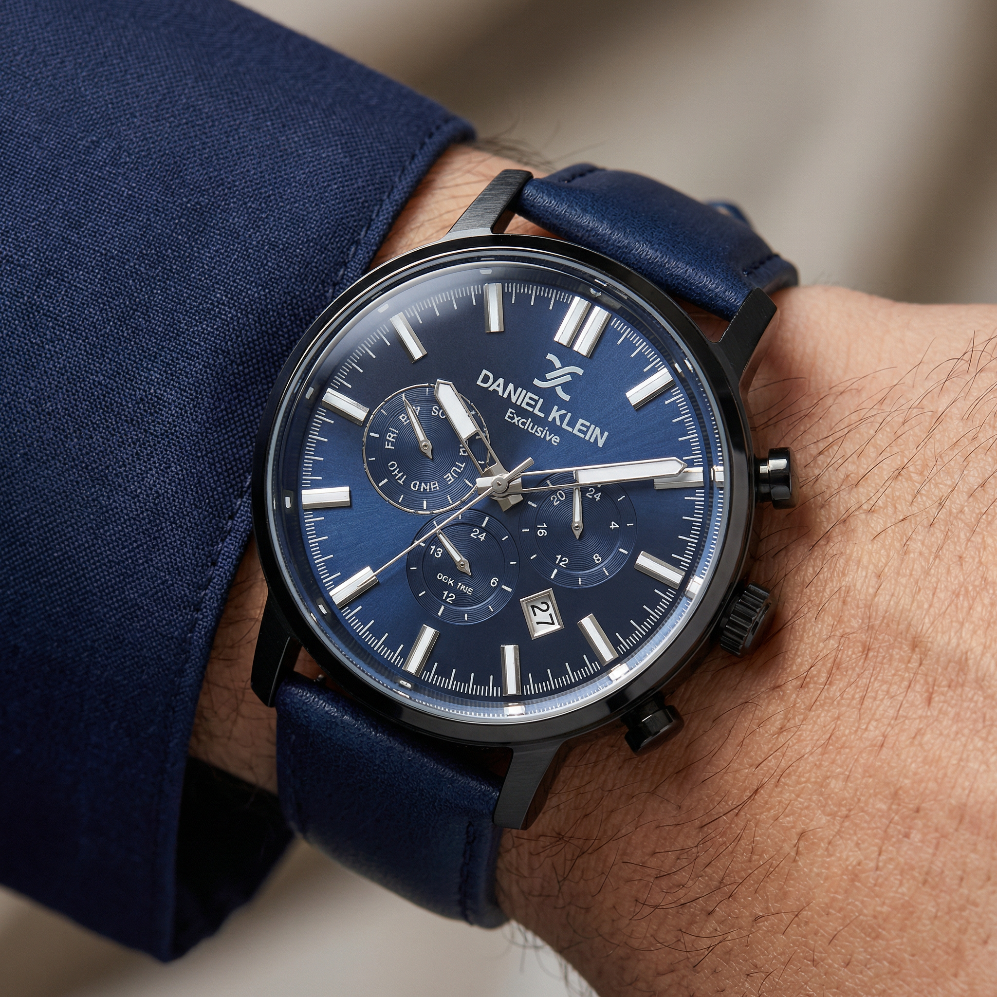 Daniel Klein Exclusive Dark Blue Leather Watch for Men DK.1.14229-4