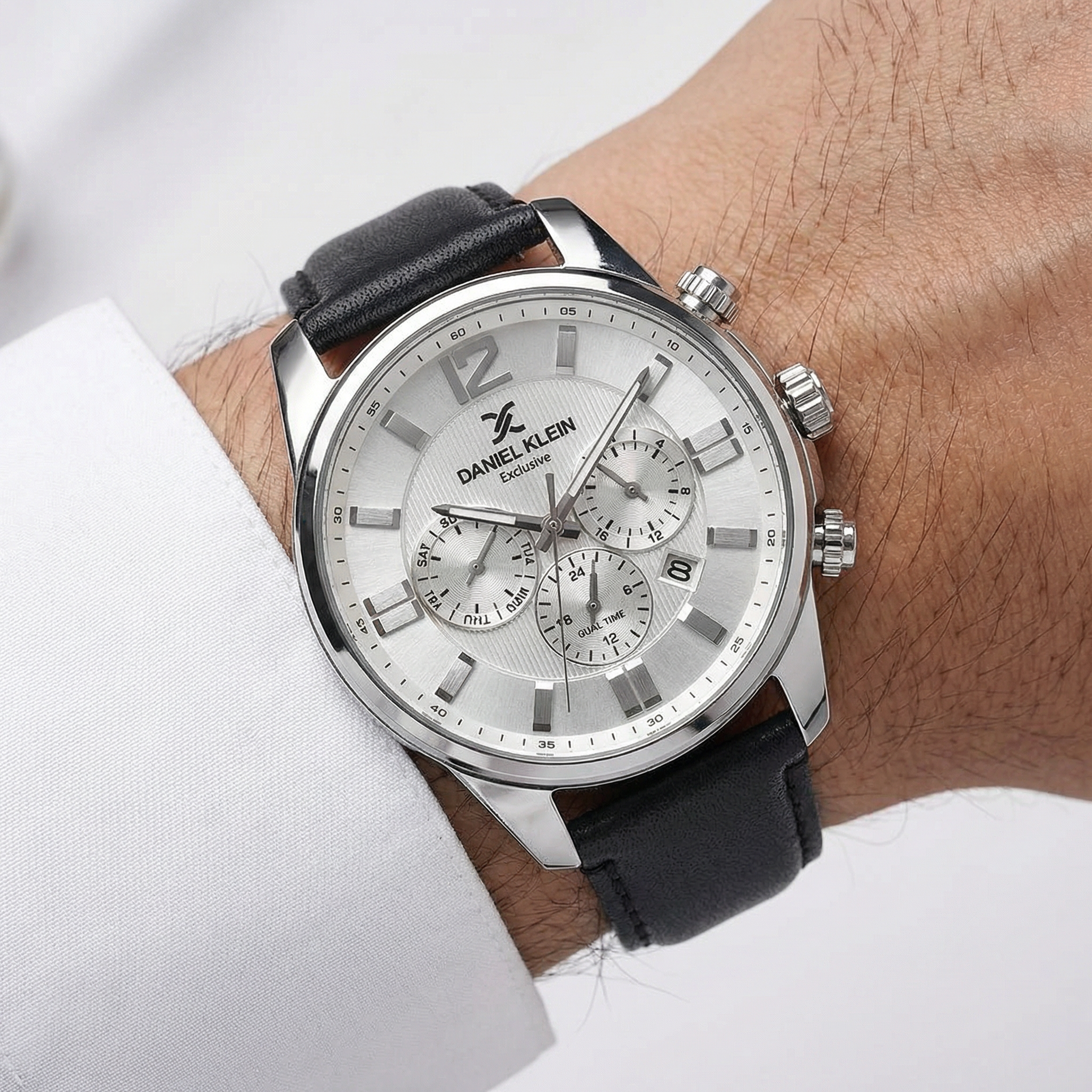 دانيال كلاين اكسكلوسف ساعة جلد أسود للرجال DK.6.14231-1