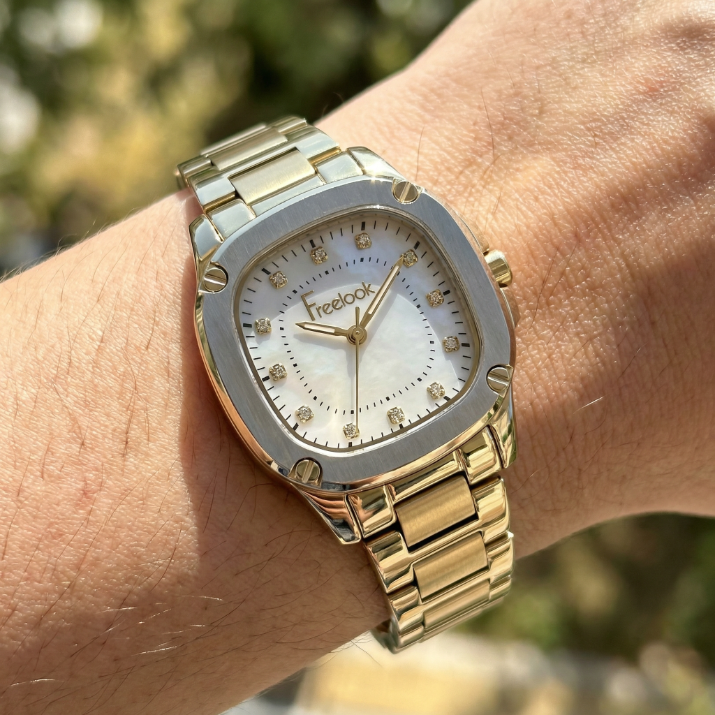 Freelook Jolie Gold Stainless Steel Watch for Women FL.1.10531-2