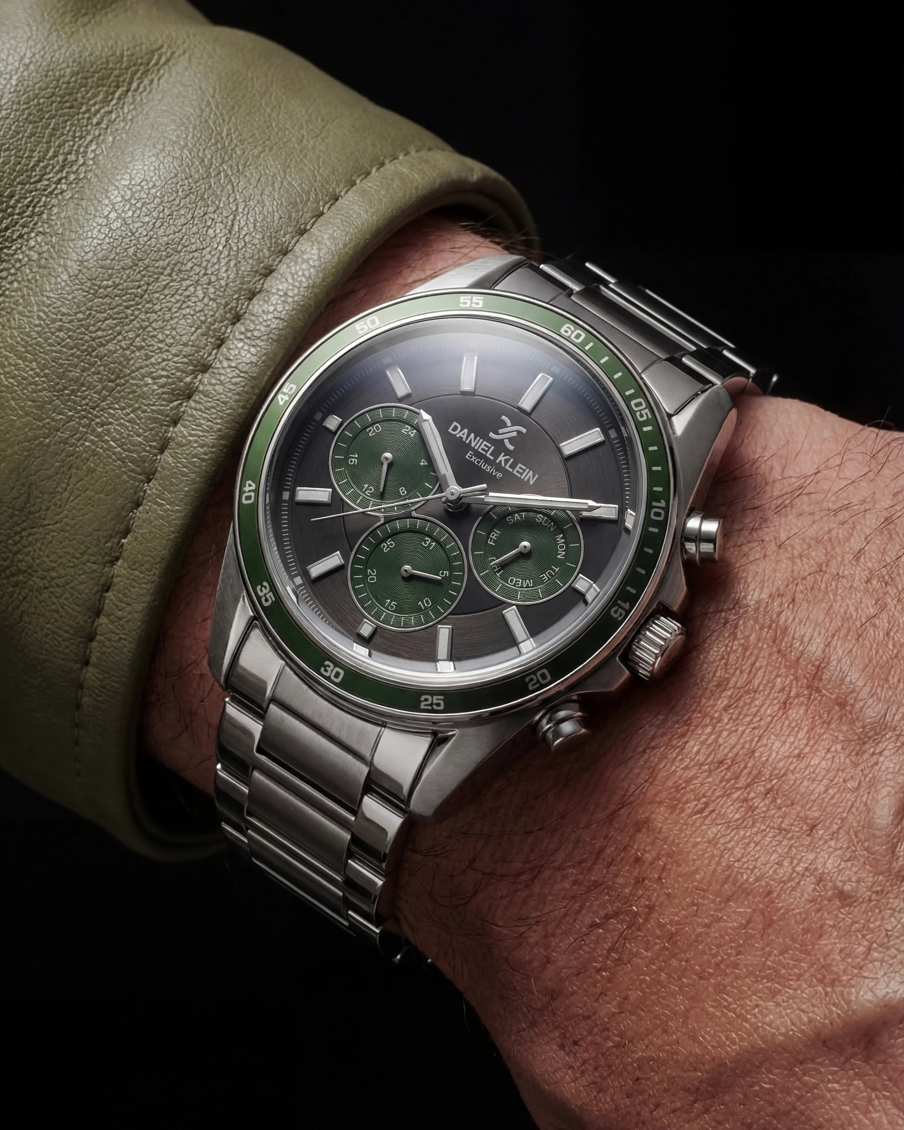 Daniel Klein Exclusive Silver Stainless Steel Watch for Men DK.1.14220-5 - Daniel Klein Saudi Arabia